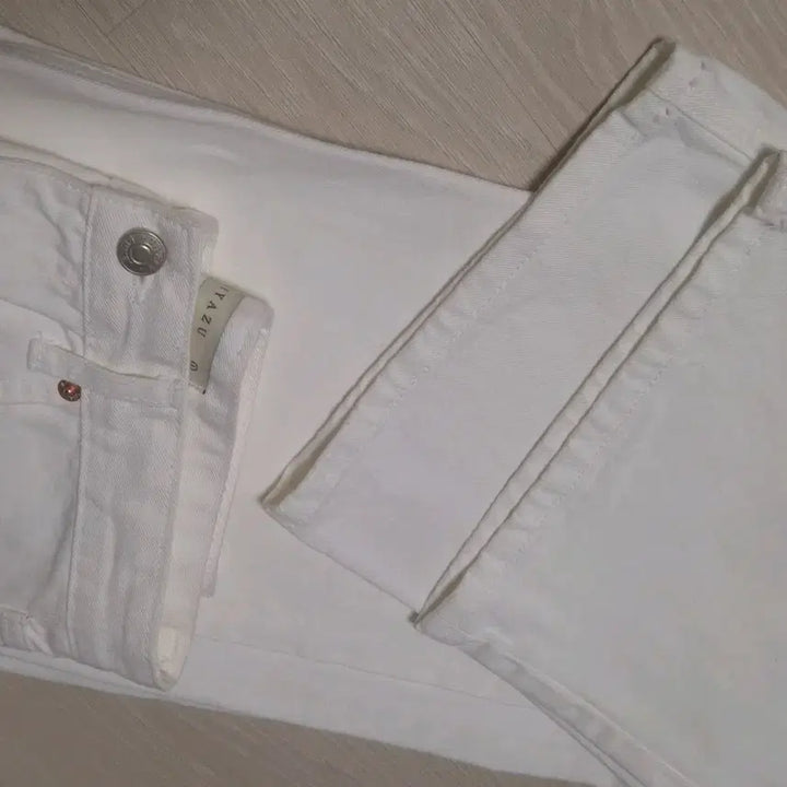 [BUNJANG] SIJNU6034 White Wide Leg Jeans / 시야쥬 SIJN6034 화이트 와이드진 S