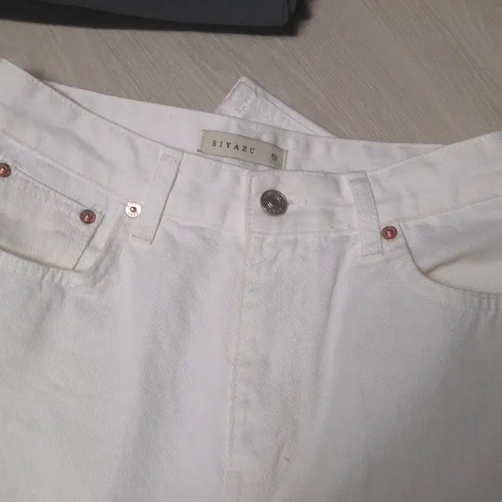[BUNJANG] SIJNU6034 White Wide Leg Jeans / 시야쥬 SIJN6034 화이트 와이드진 S
