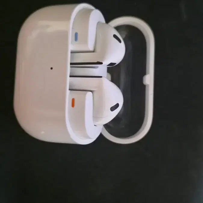 [BUNJANG] Samsung Galaxy Buds 3 (Left Unit Malfunction and Damaged) / 갤럭시 버즈3 (왼쪽유닛 기능고장 및 파손)