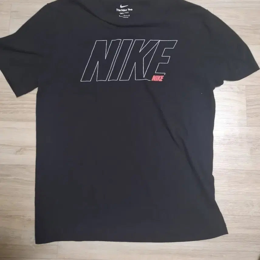 [BUNJANG] Nike Black Dri-FIT Logo T-Shirt / 나이키 옷 급처@@@@ 원가 7만원 그냥 새거에요 한번 입고 안입었어요