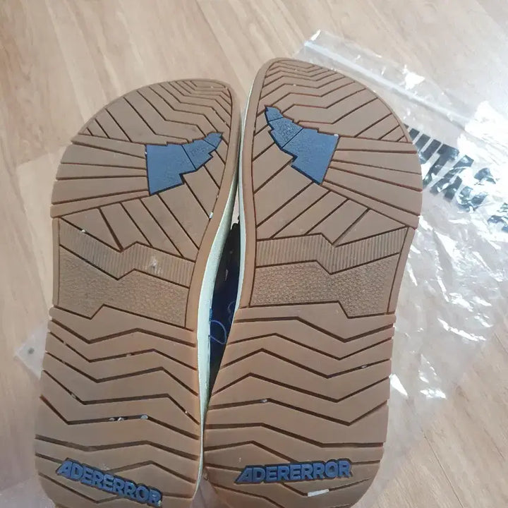 [BUNJANG] Ader Error Log Baus Sneakers / (42)아더에러 로그 바우스 스니커즈 신발