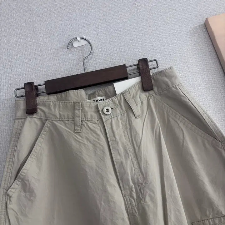 [BUNJANG] Autumn Crinkly Beige Cargo Pants / (새상품)어텀 바스락 베이지 카고바지