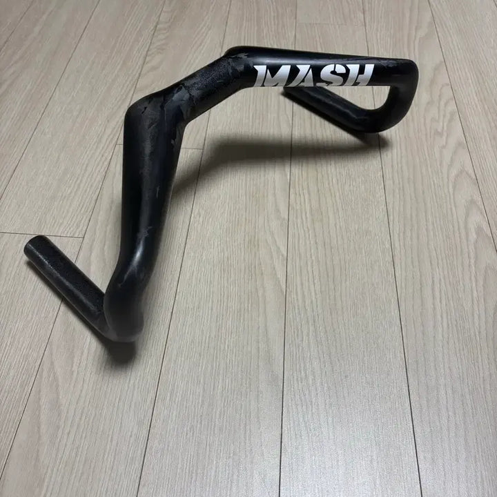[BUNJANG] Velobuild Carbon Track Handlebar / 벨로빌드 카본트랙바 무하자
