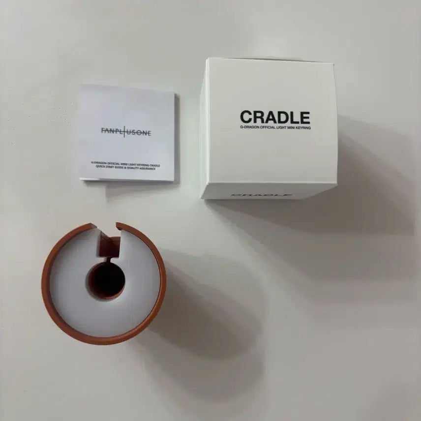 [SOLD OUT] 지드래곤 미니 응원봉 미니 크래들