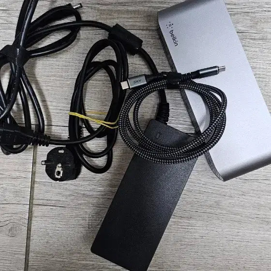 [BUNJANG] Belkin Thunderbolt 4 Dock Pro / 벨킨 썬더볼트4 독 프로 INCOO6 저렴하게 판매합니다.