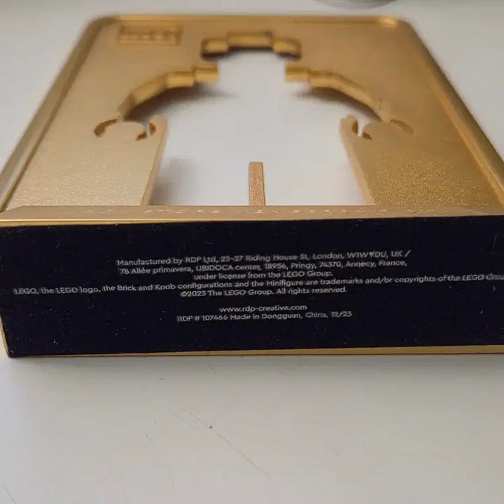 [BUNJANG] LEGO 2024 Gold Membership Trophy / 레고 2024 골드멤버쉽 트로피 판매합니다