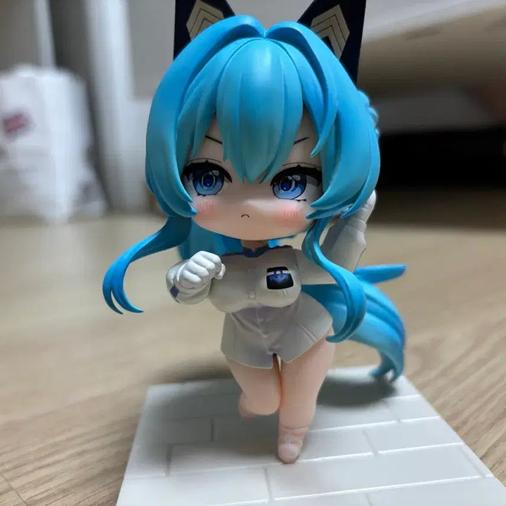 [BUNJANG] Nihonbashi Sakura Helm SD Figure / 니케 하비사쿠라 SD피규어 헬름