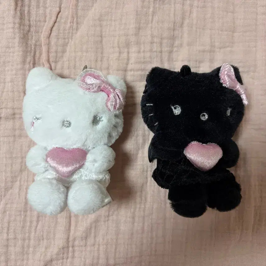 [BUNJANG] Filimili WakeMake Angel &amp; Devil Kitty Strap / 필리밀리 웨이크메이크 천사 악마 키티 헬로키티 스트랩