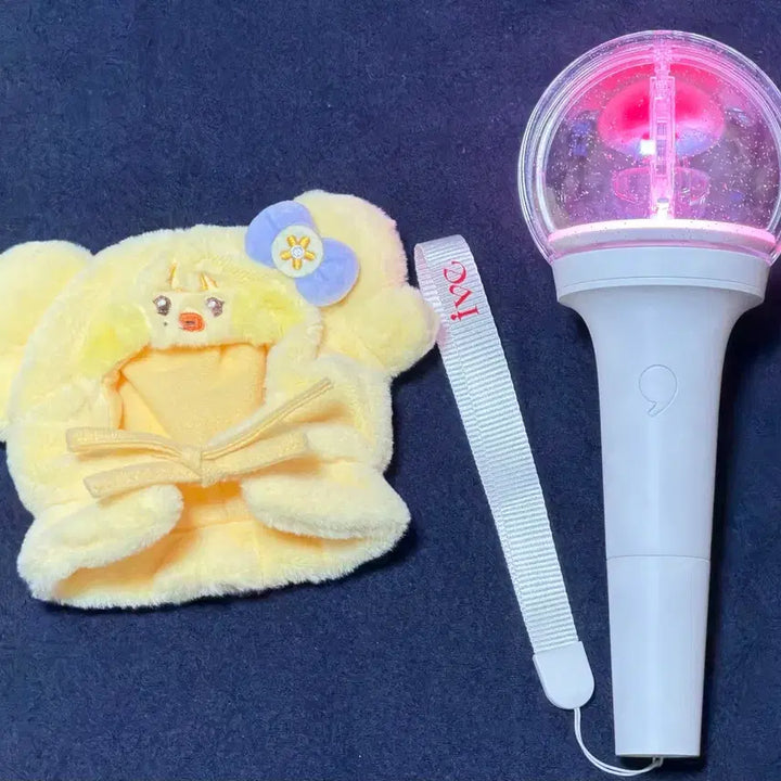 [BUNJANG] IVE Official Lightstick Version 1 Narini Lightstick Cover Set / 아이브 응원봉버전1 나리니 응원봉 커버 세트
