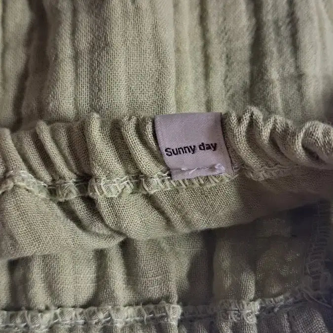 [BUNJANG] Malgeumbok Bali Top Olive Cotton / 맑음복 발리탑 올리브색상