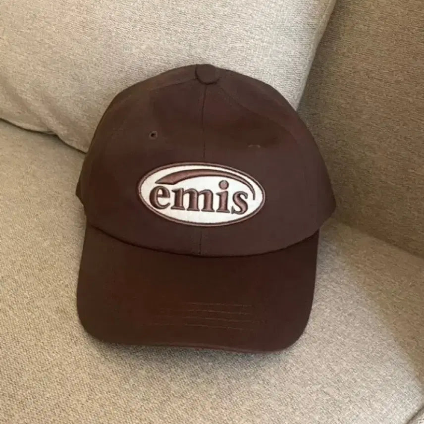 [BUNJANG] emis Tonal Tone-on-Tone Ball Cap Brown / emis 이미스 톤온톤 볼캡 브라운