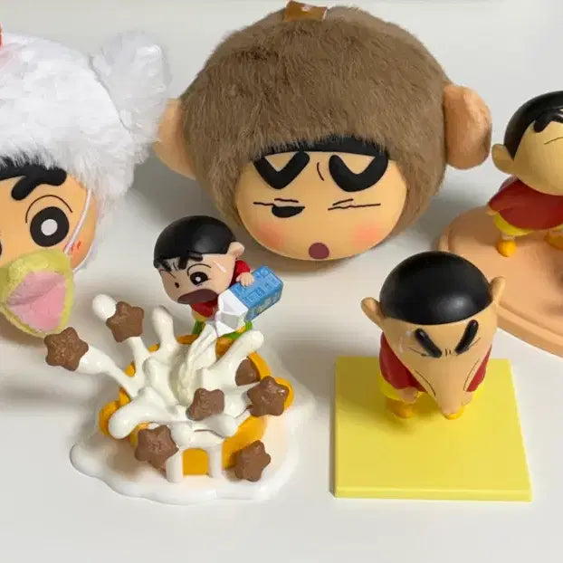 [SOLD OUT] 짱구 피규어 인형 키링 일괄 판매