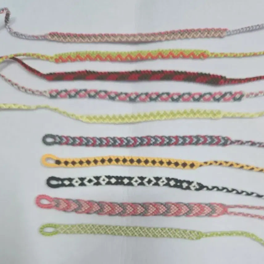 [BUNJANG] Friendship Bracelets (Set of 10) / 소원팔찌 우정팔찌 실팔찌 미산가팔찌 No3