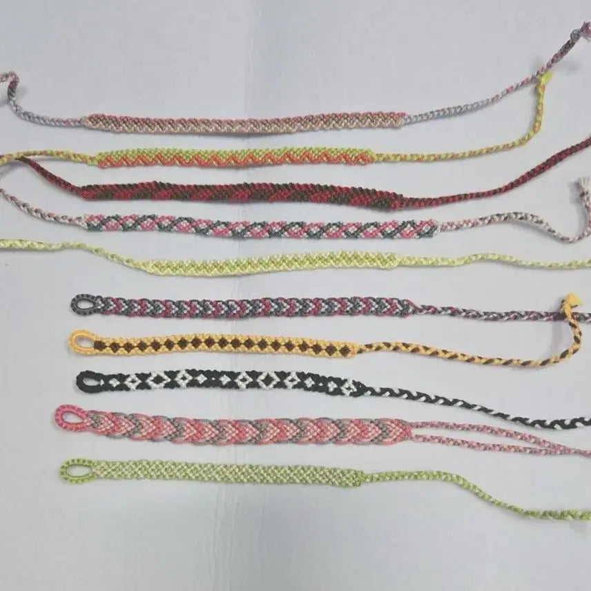[BUNJANG] Friendship Bracelets (Set of 10) / 소원팔찌 우정팔찌 실팔찌 미산가팔찌 No3