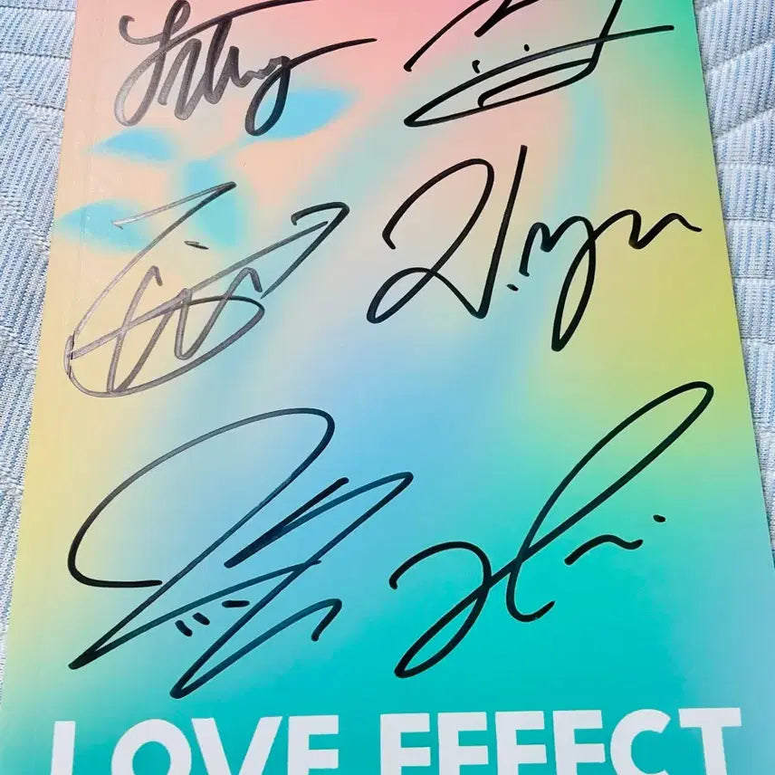 [BUNJANG] ONF Autographed Album 2-Set / 온앤오프 ONF 친필싸인 앨범 2종세트 비매