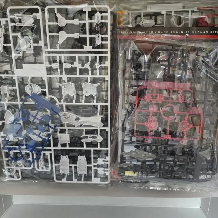 [BUNJANG] Bandai MG 1/100 Gundam Barbatos Plamodel / 철혈의 오펀스 MG 1/100 건담 발바토스 프라모델
