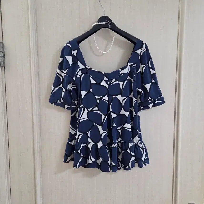 [BUNJANG] Diane Von Furstenberg Silk Blend Blouse / 다이앤본 고급스런 실크 블라우스