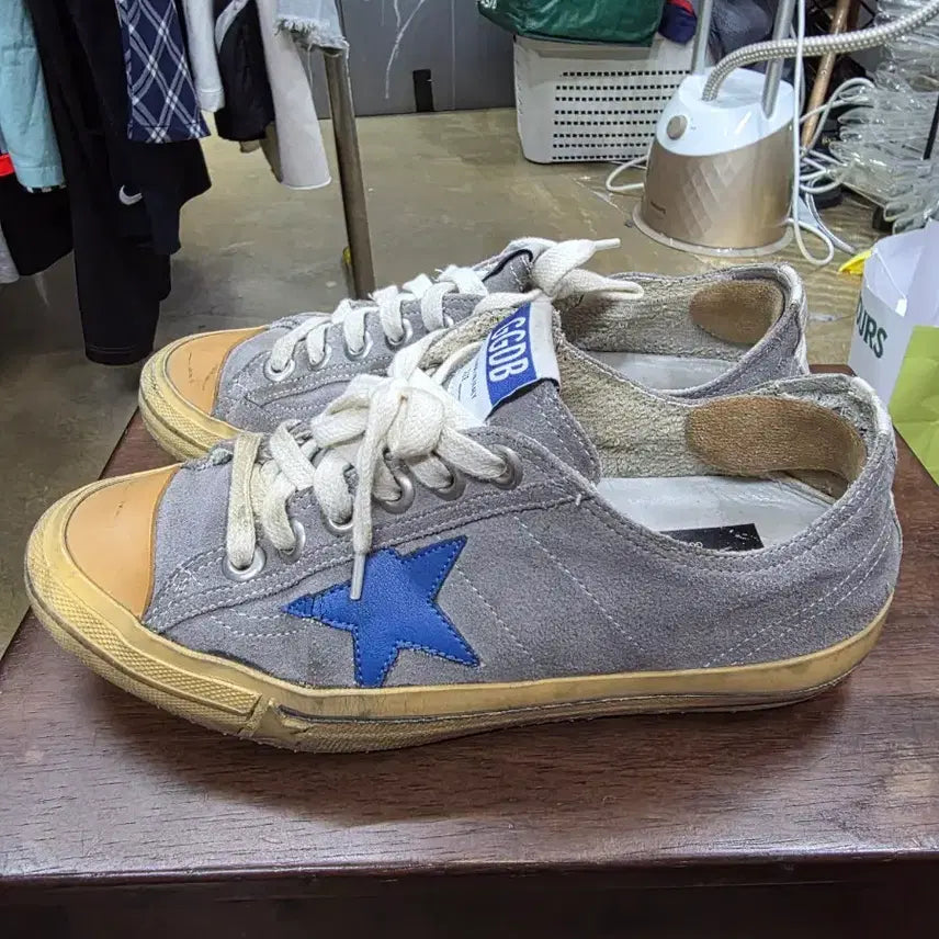 [BUNJANG] Golden Goose V-Star 2 Sneakers Gray / [37]골든구스 브이스타2 스니커즈