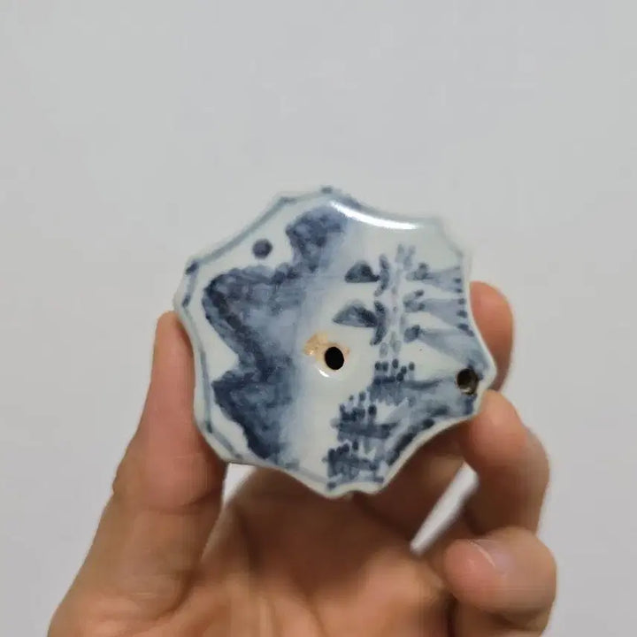 [SOLD OUT] 골동품 청화백자 산수문 연적