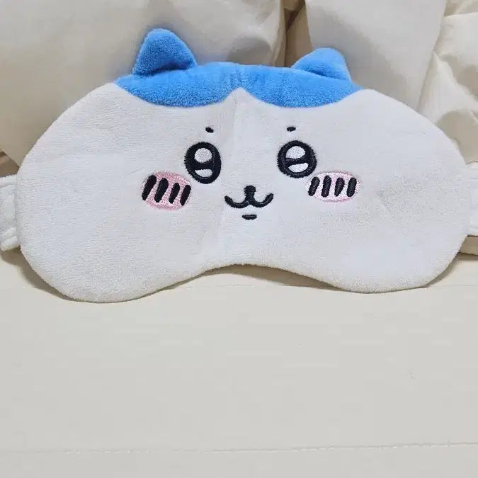 [BUNJANG] Chiikawa Hachiware Eye Mask / 치이카와 하치와레 안대