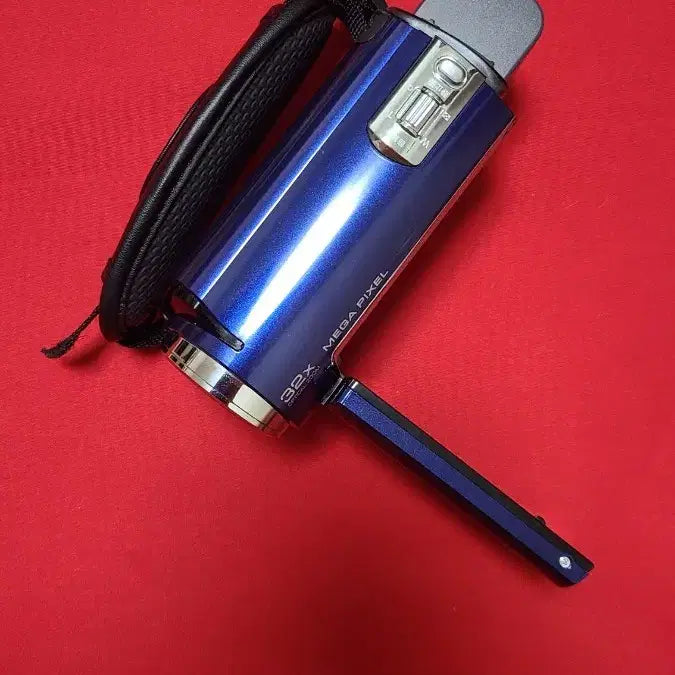[BUNJANG] JVC Everio GZ-MG330-A Camcorder Blue 32x Optical Zoom / 빅터 에브리오 GZ-MG330-A 캠코더 블루 32배 광학줌