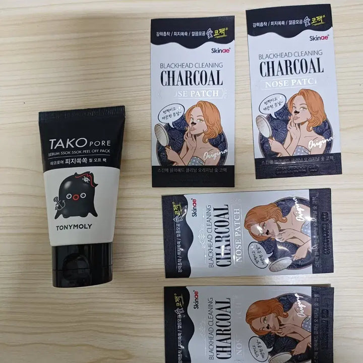 [BUNJANG] Tonymoly Tako Pore Pack &amp; Skinader Charcoal Pack Set / 블랙헤드 제거 세트 판매