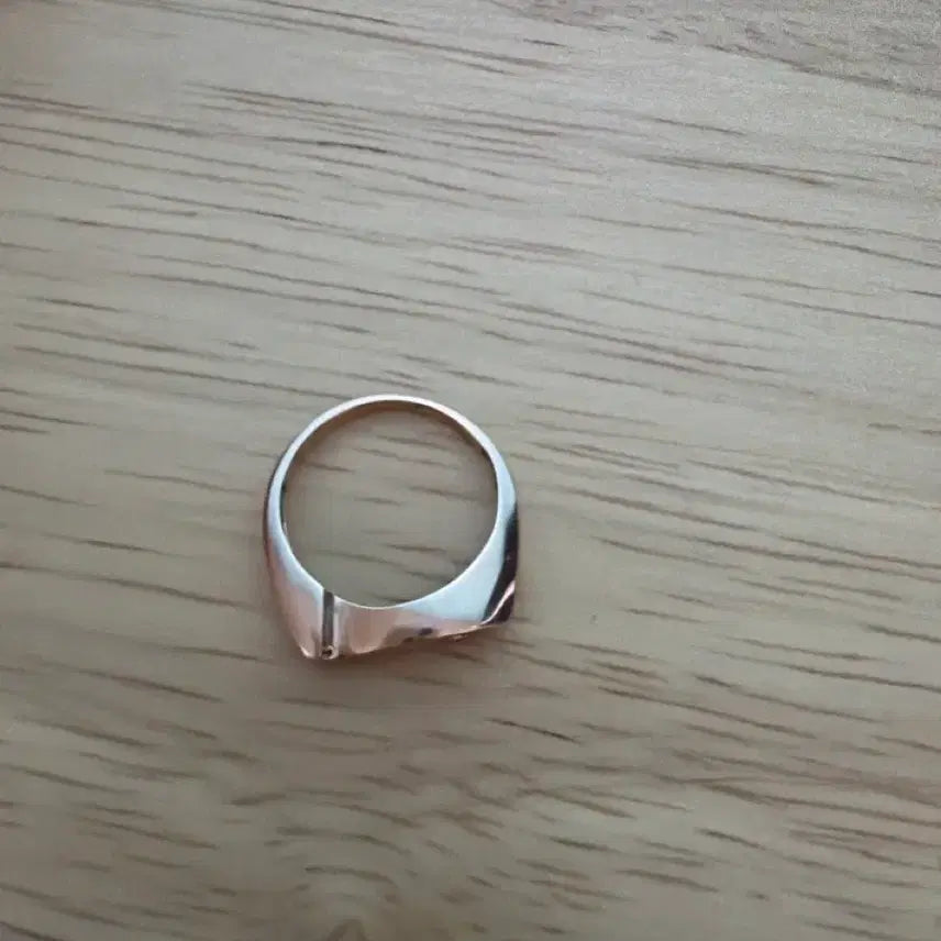 [BUNJANG] Fish Gold Ring - Price Offer Accepted / 물고기 금반지 가격제안 받습니다
