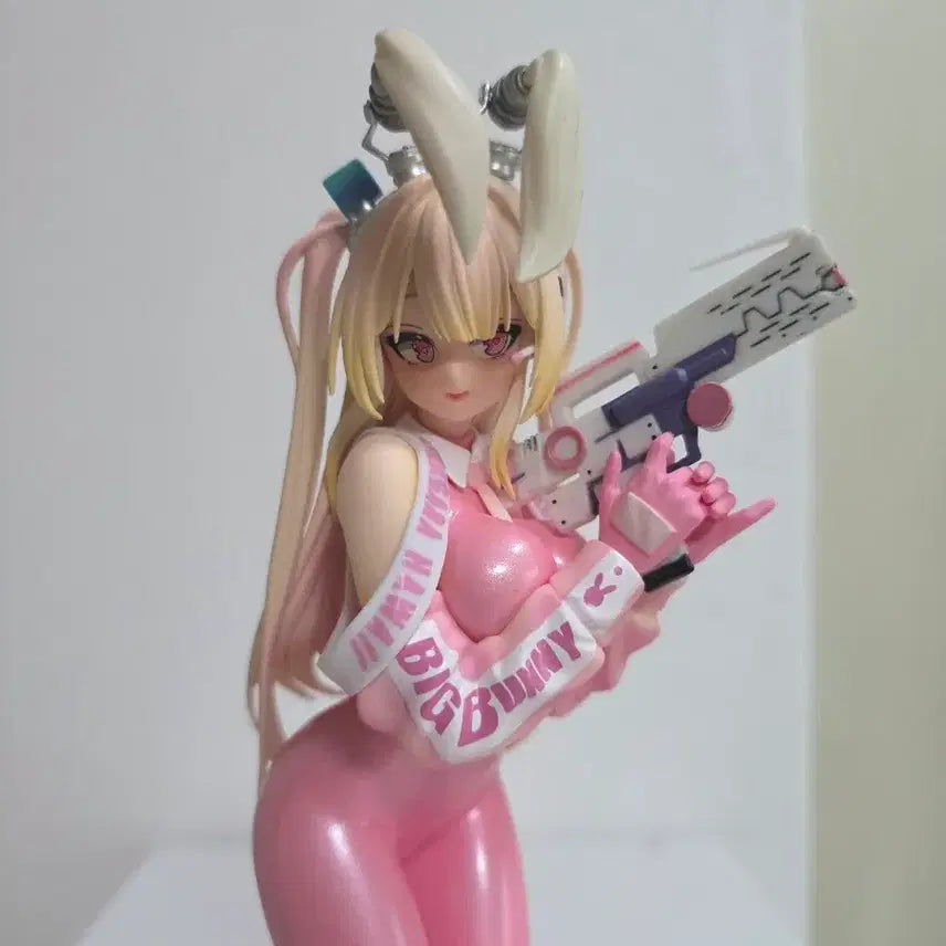 [BUNJANG] Goddess of Victory: NIKKE Super Bunny Figure / 승리의 여신 니케 슈퍼바니 피규어