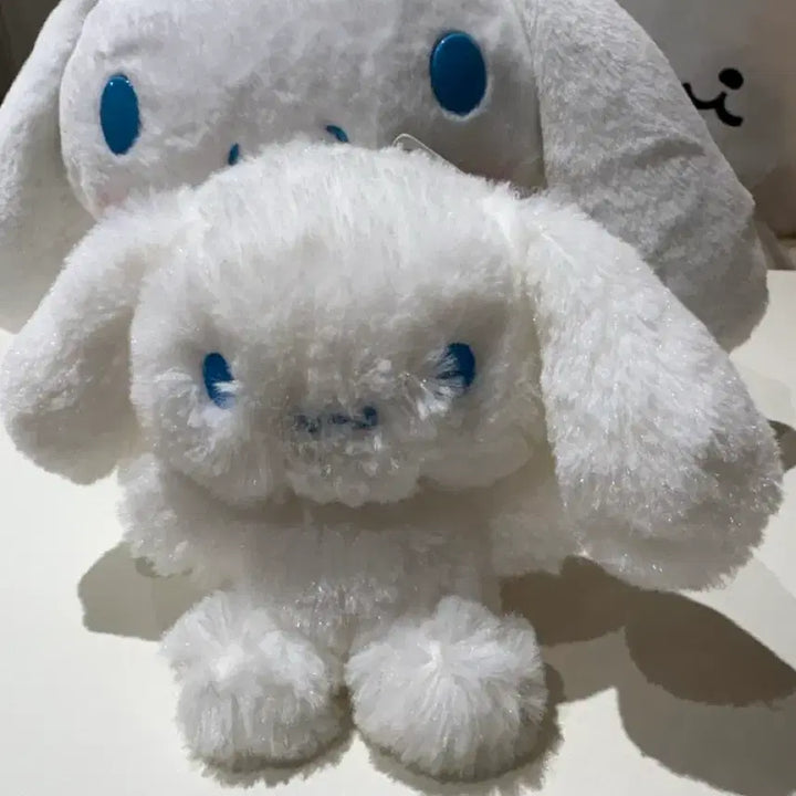 [SOLD OUT] 산리오 시나모롤 허그허그 마스코트