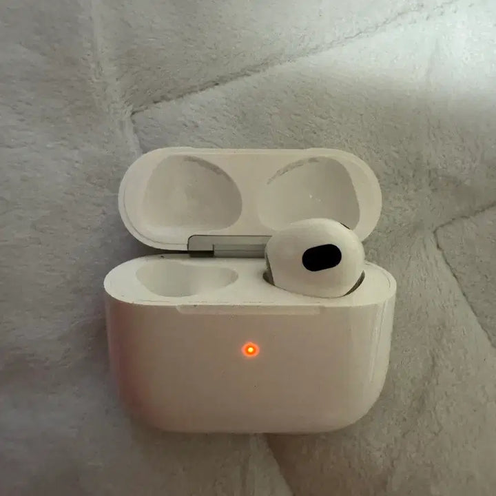 [BUNJANG] Apple AirPods 3rd Generation - Charging Case + Right Earbud / 급처) 에어팟 3 본체+오른쪽+본품 케이스 판매