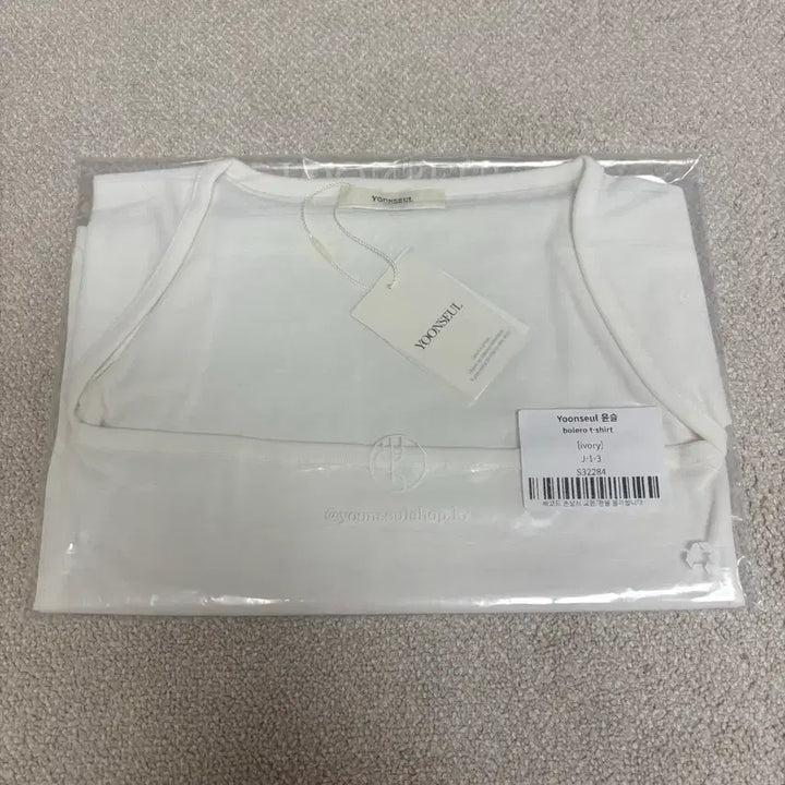 [BUNJANG] Yoonsulshop Bolero T-Shirt Ivory / 윤슬샵 bolero t-shirt (ivory) 새상품
