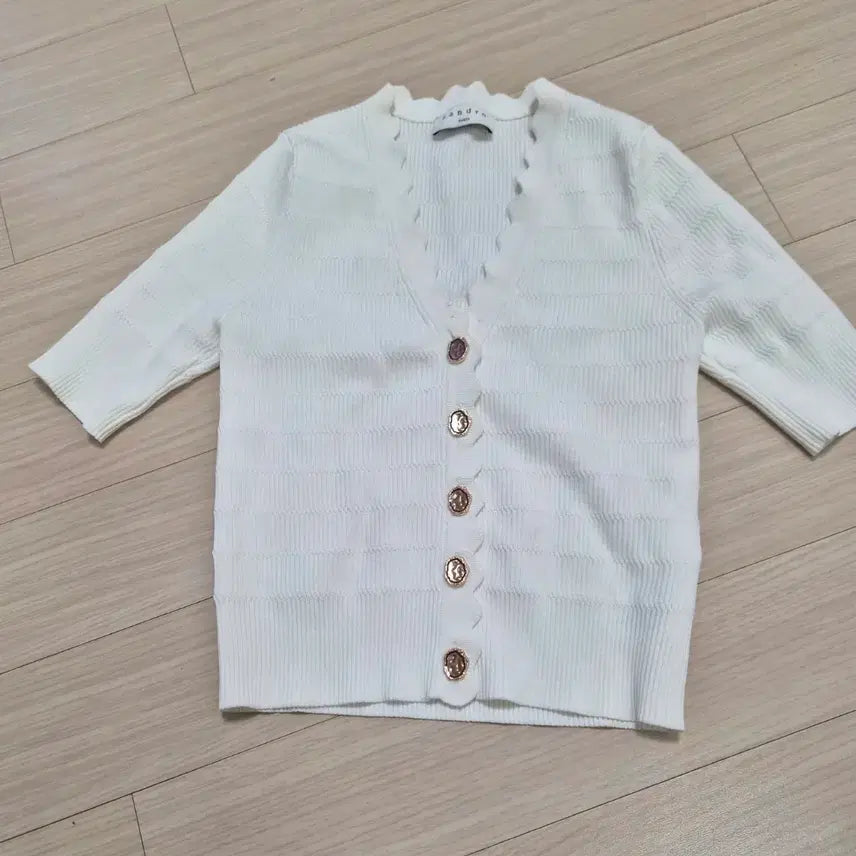 [BUNJANG] Sandro White Wave Knit Cardigan / 산드로 화이트 물결 니트 가디건 1