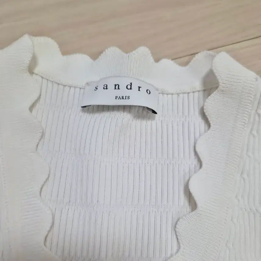 [BUNJANG] Sandro White Wave Knit Cardigan / 산드로 화이트 물결 니트 가디건 1