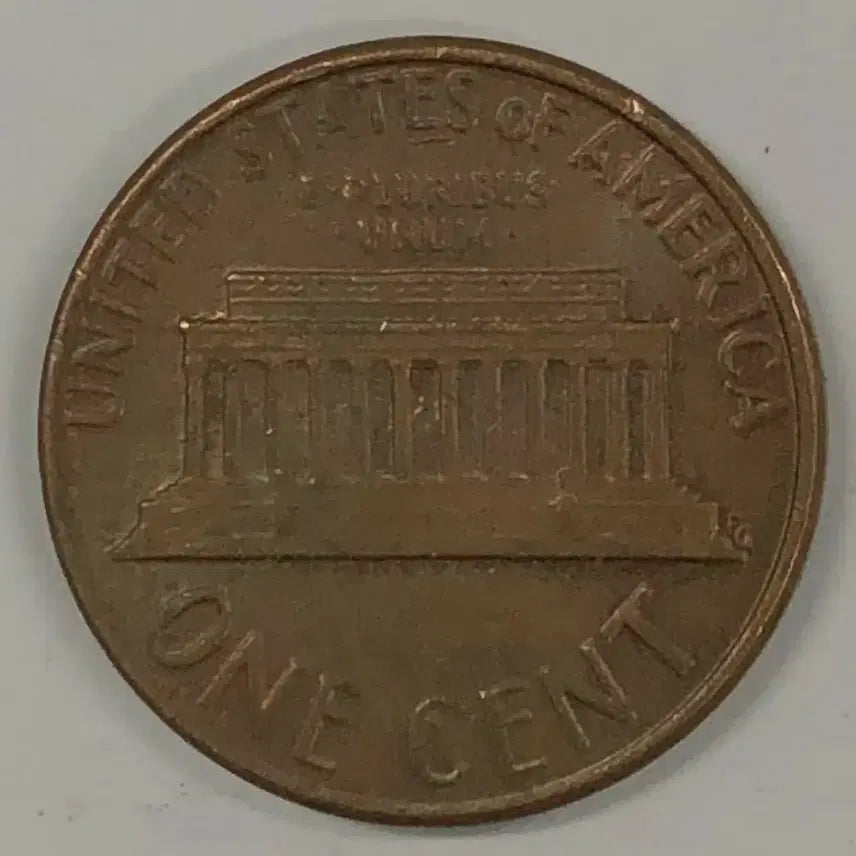 [BUNJANG] 1975 US Lincoln Cent Coin / 1975년 미국 링컨 1센트 동전 S3979