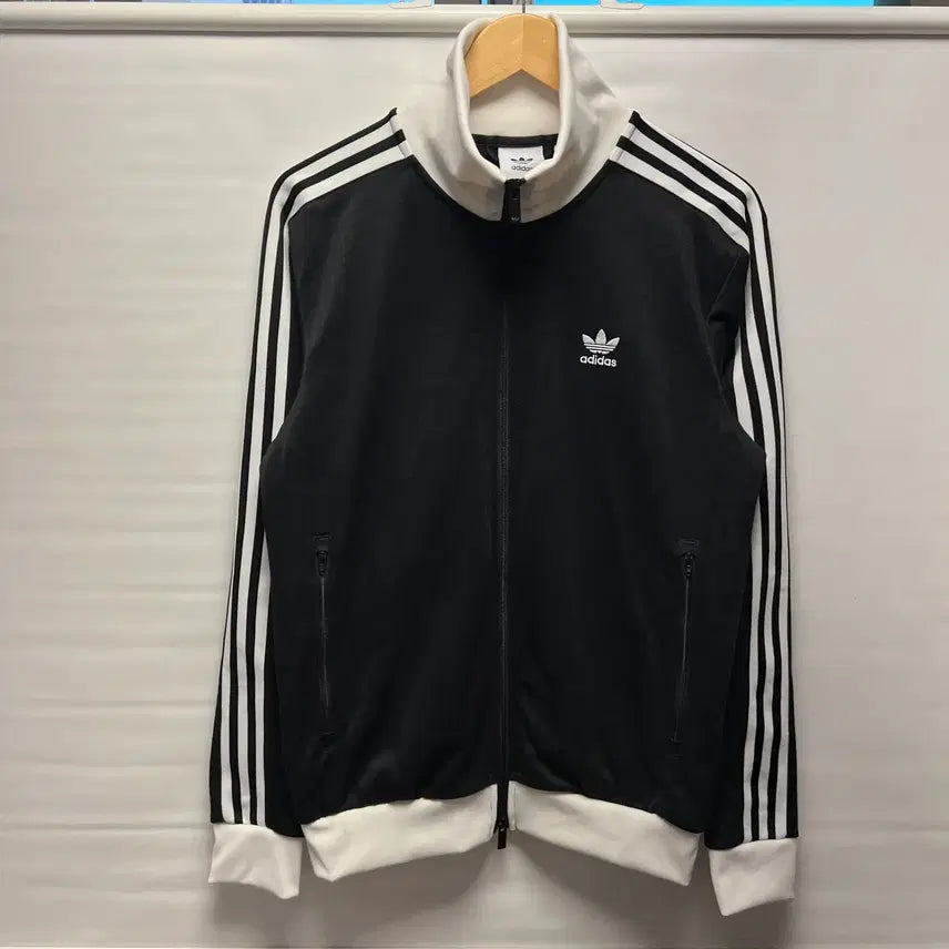 [BUNJANG] Adidas Europa Track Top Jersey Black/White / [정품/M] 아디다스 유로파 검흰 블랙화이트 트랙탑/져지