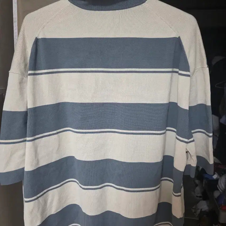 [BUNJANG] COS Striped Oversized Knit Polo Shirt / COS 스트라이프 오버사이즈 니트 폴로셔츠