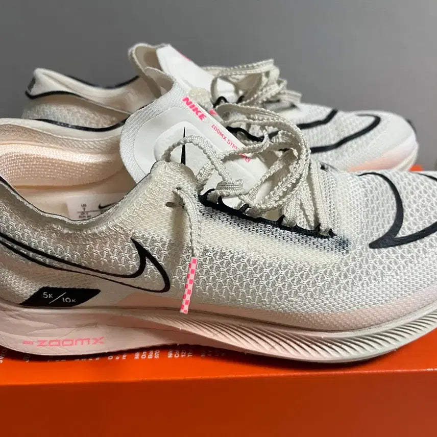 [BUNJANG] Nike ZoomX Streakfly Running Shoes / 나이키 줌X 스트릭플라이 250 팝니다