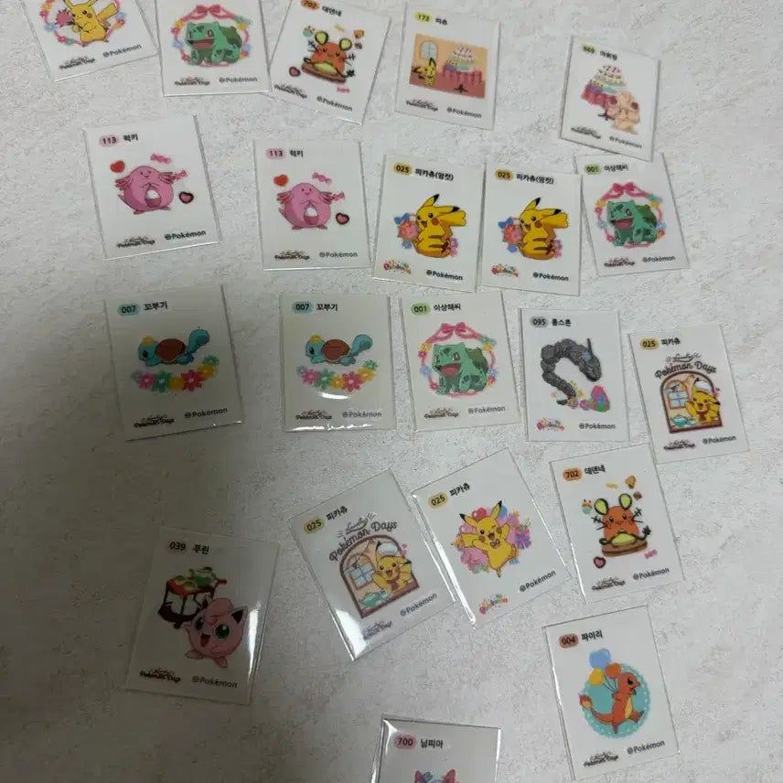 [BUNJANG] Pokemon Lovely Ttibu Seal Sticker / 포켓몬 러블리 띠부씰 개당 1000원 판매