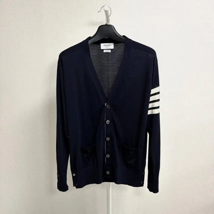 [BUNJANG] Thom Browne Diagonal Stripe Armband Cardigan Navy Size 4 / [4/정품] 톰브라운 사선완장 가디건 네이비