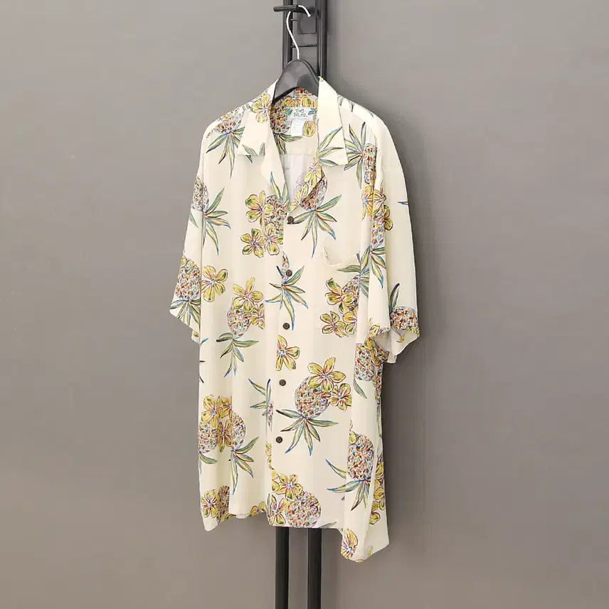 [BUNJANG] TWO PALMS Hawaiian Aloha Shirt Golden Pineapple Rayon L / TWO PALMS투팜스 하와이제조 레이온 골든파인애플 하와이안셔츠L105