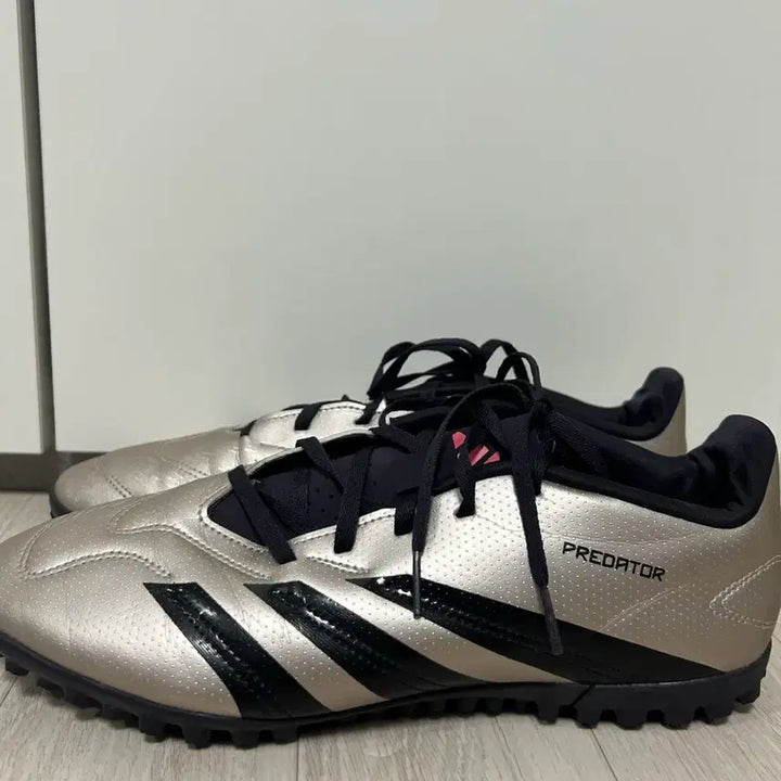 [BUNJANG] Adidas Predator Soccer Cleats Silver / 아디다스 프레데터 축구화 실버