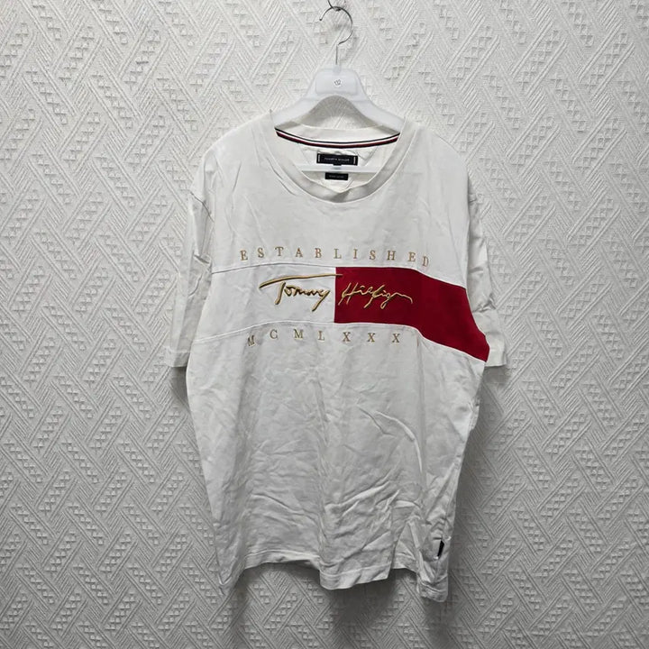 [BUNJANG] Tommy Hilfiger Gold Logo Short Sleeve T-Shirt 2XL / 타132 타미힐피거 금장 로고 반팔티 2XL