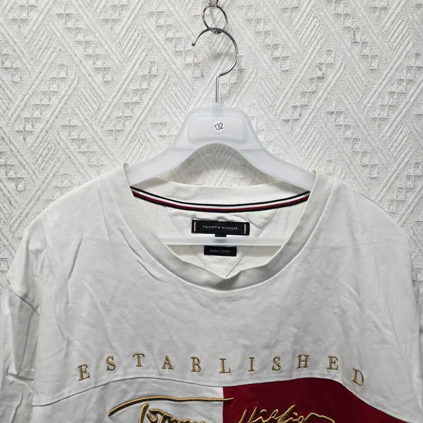 [BUNJANG] Tommy Hilfiger Gold Logo Short Sleeve T-Shirt 2XL / 타132 타미힐피거 금장 로고 반팔티 2XL