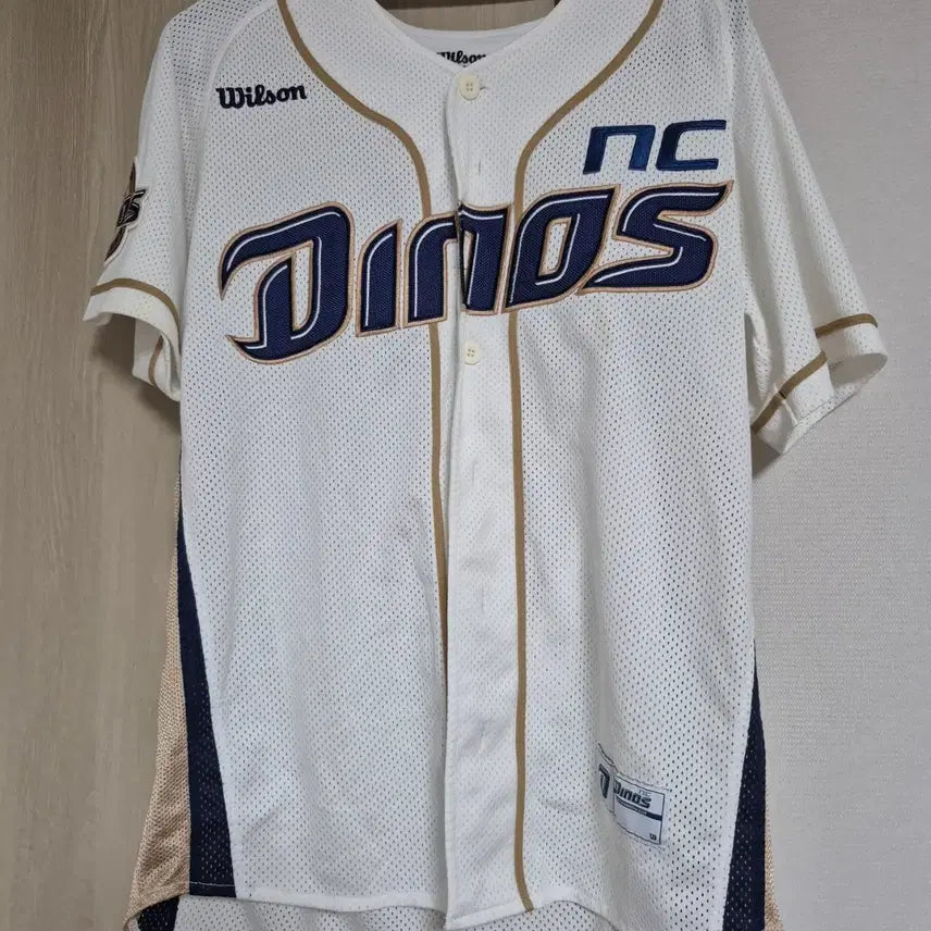[BUNJANG] NC Dinos Baseball Uniform Size 100 Na Sung-bum Marked / 엔씨다이노스 유니폼 100사이즈 나성범 마킹 팝니다