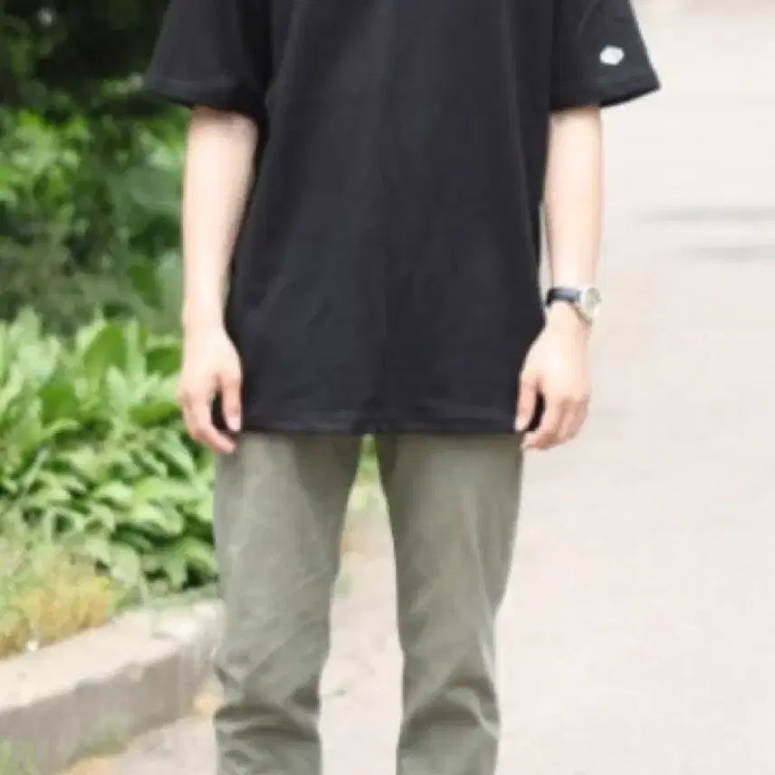 [BUNJANG] Accover Black Short-Sleeve T-Shirt / 어커버 검은색 반팔티