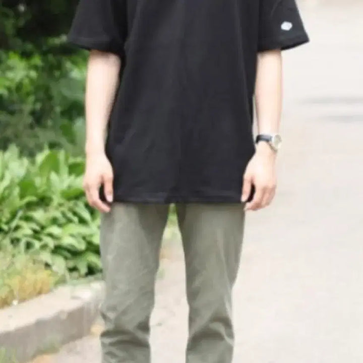 [BUNJANG] Accover Black Short-Sleeve T-Shirt / 어커버 검은색 반팔티