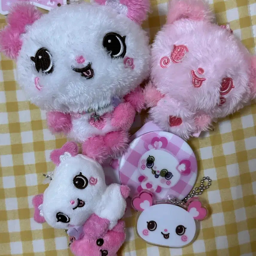 [BUNJANG] NCT WISH Yuta Sakuya Plush 10cm Pink Webu Baby Badge Mirror Keyring / 엔시티위시 팡이 사쿠야 인형 핑크 위부부 뱃지 거울키링 응원봉 미니키링