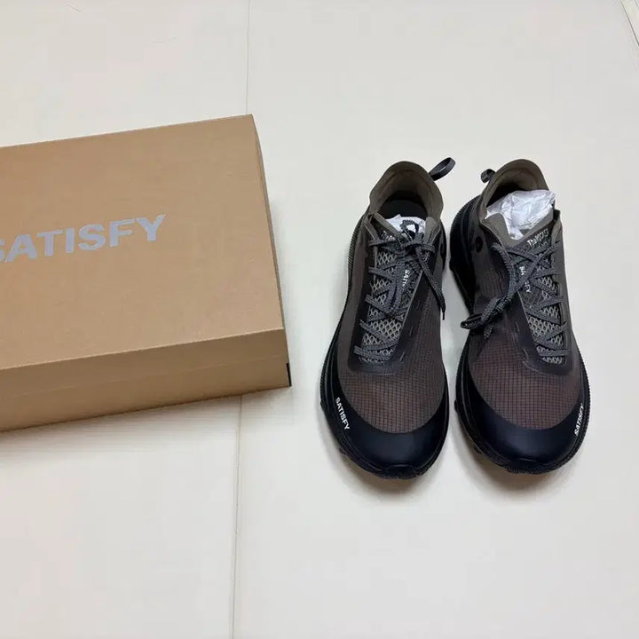 [BUNJANG] Satisfy The Locker 280mm / 새티스파이satify 더라커 280사이즈 판매