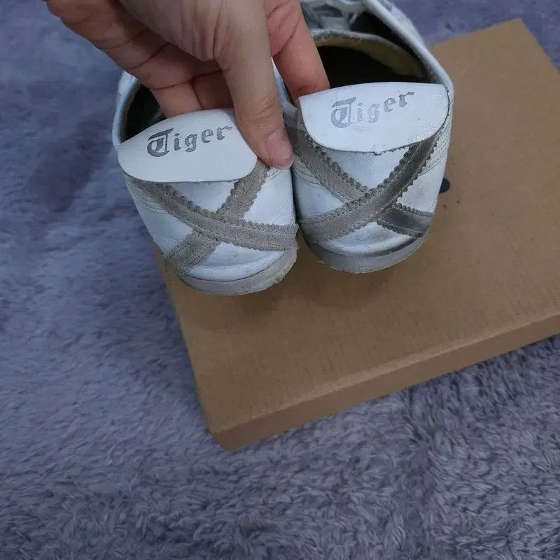 [BUNJANG] Onitsuka Tiger Sneakers Shoes 26.5cm / 26.5 오니츠카타이거 스니커즈 운동화 | 0617A32