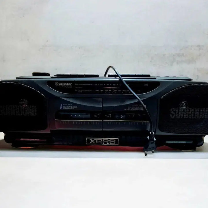 [BUNJANG] Goldstar Surround XBRS Cassette Radio / 골드스타 서라운드 XBRS 카세트 라디오